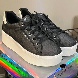Skechers Views Black and White Platform Sneakers Women's Shoes 9